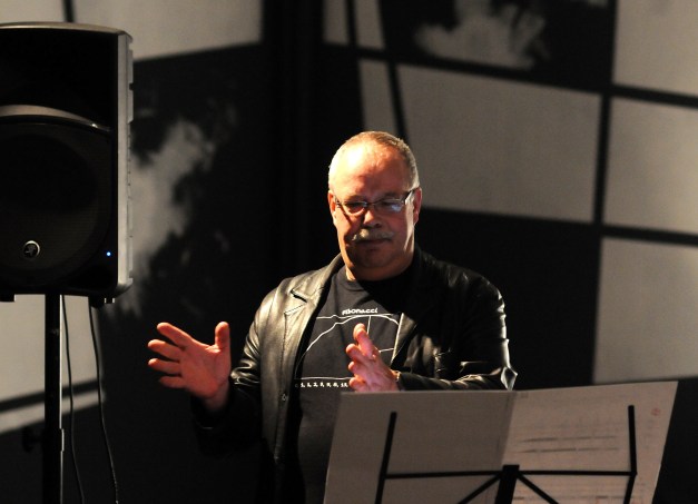 Houtkamp by Marek Choloniewski